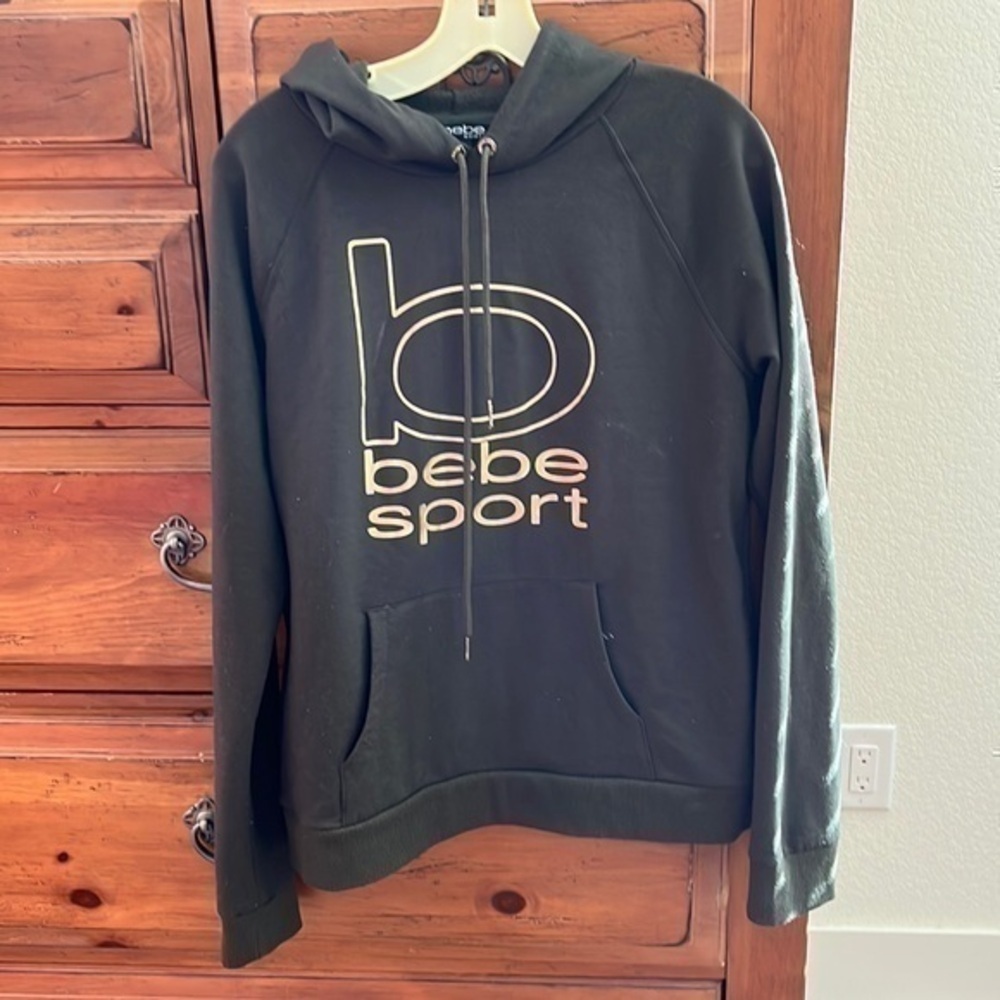 Bebe Sport Women’s green hoodie with gold lettering size large EUC
